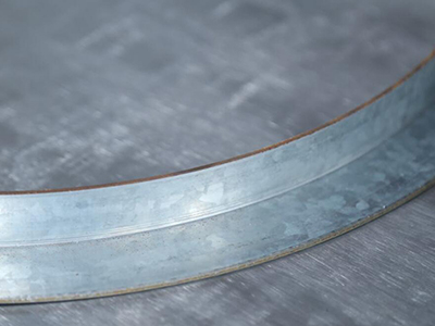 Máquina Formadora de Bridas Angulares Automática